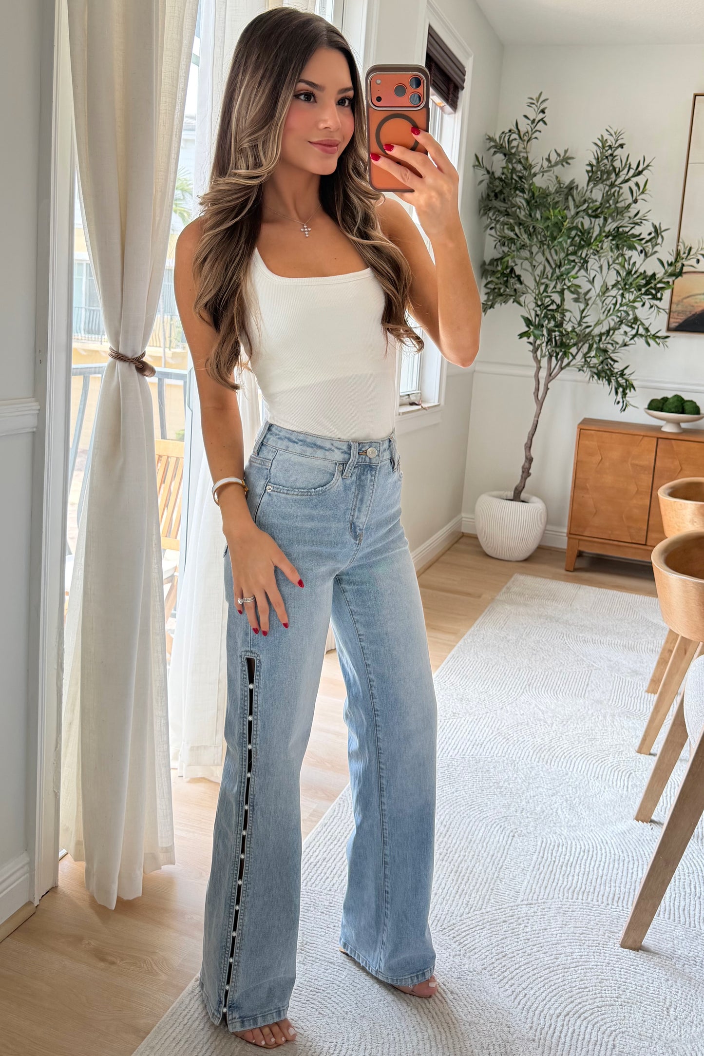 Noelle Pearl Slit jeans