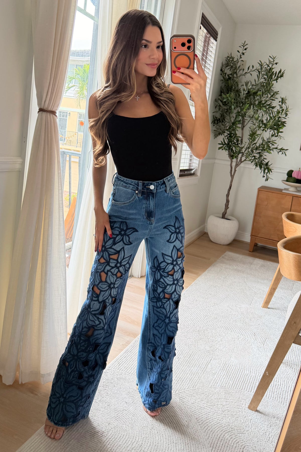 Amelia Floral Cutout jeans