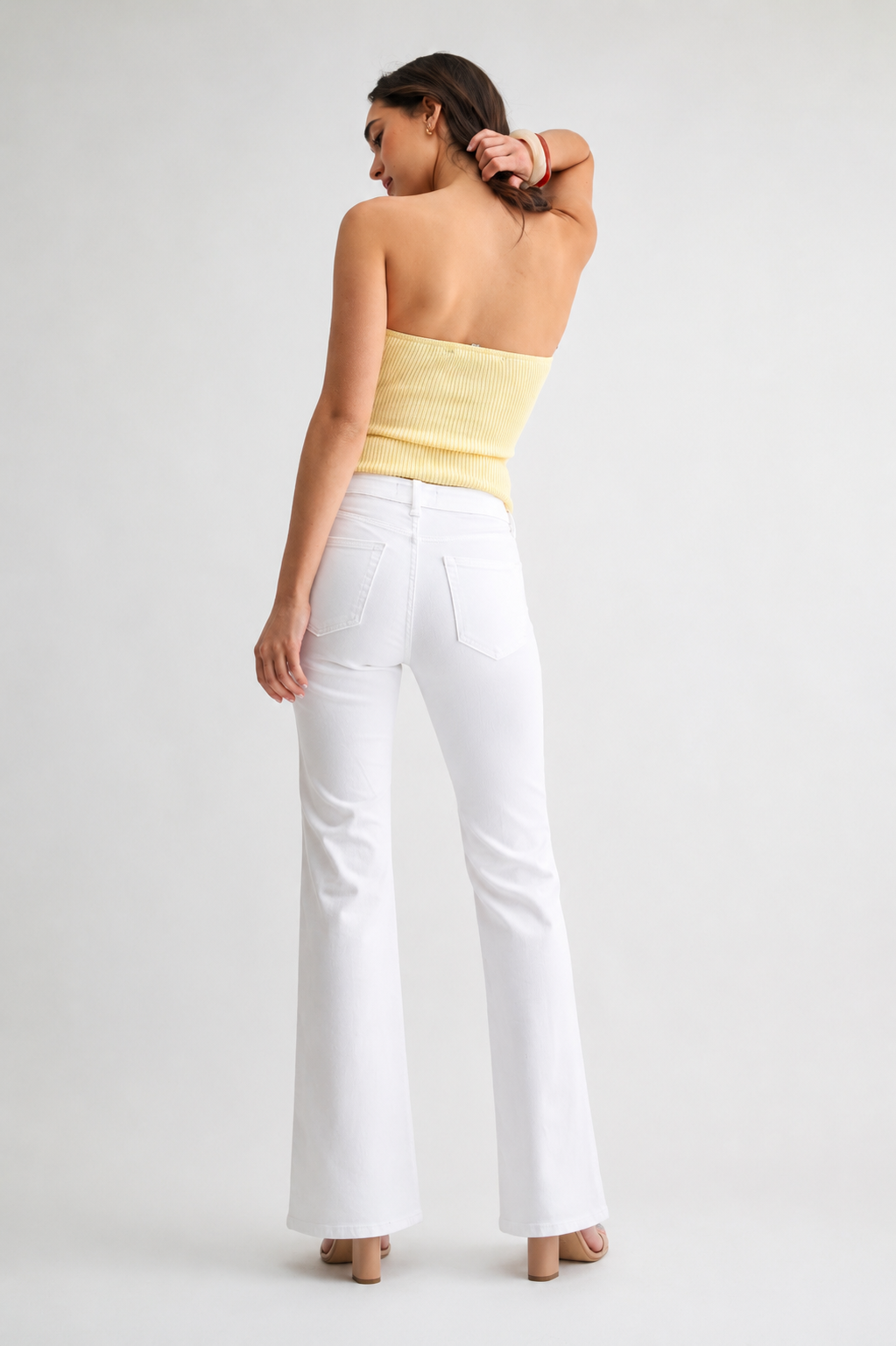 Jenna Strechy Flare jeans